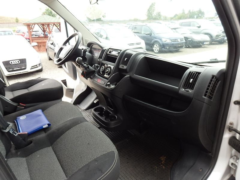 Fiat Ducato MAXI 2.3 Mjet L4 KLIMATIZACE - fotka 16 z 22