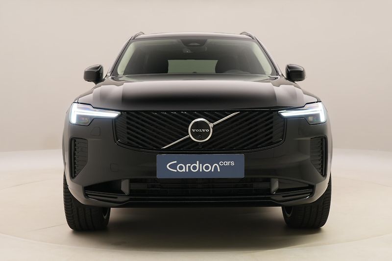 Volvo XC90 (2026) T8 AWD Plug-in DARK ULTRA - fotka 15 z 76