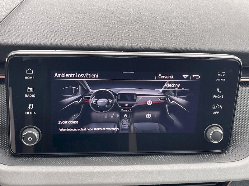 Škoda Kamiq (2025) 1.5 TSI 110 kW Top Selection - fotka 18 z 33