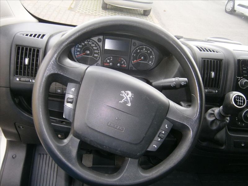 Peugeot Boxer 2,2 HDI L3H2 KLIMA - fotka 14 z 15