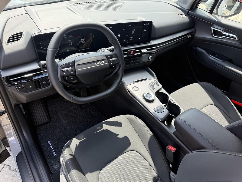 Kia Sportage (2026) 1,6 T-GDi 7DCT 110 kW EXCLUSIV - fotka 4 z 6