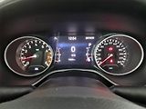 Jeep Compass (2017) 1.4 MultiAir, 4X4, Automat - náhled 11