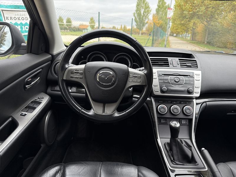 Mazda 6 2.5 Top Sport - fotka 22 z 34