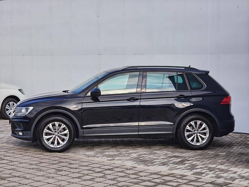 Volkswagen Tiguan Trendline 6G 2,0TDI - fotka 3 z 22