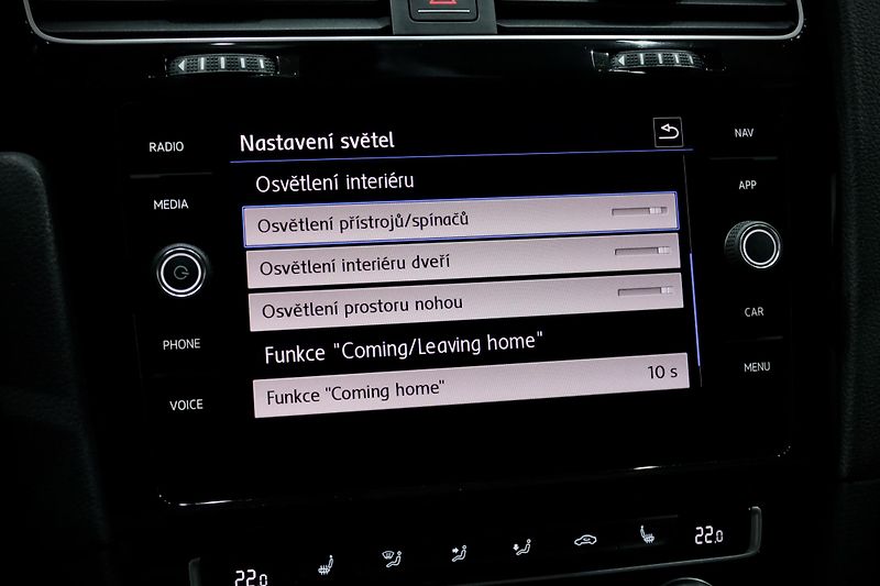 Volkswagen Golf Variant 7 FL 1.4 TSI 92 kW Highline - fotka 34 z 35