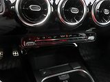 Mercedes-Benz Třídy A (2018) A 200 - náhled 18