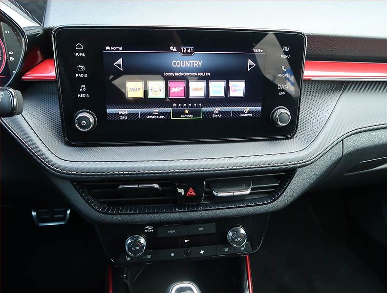 Škoda Fabia (2025) 1.0 TSI, MONTE CARLO, AUTOMAT - fotka 12 z 16