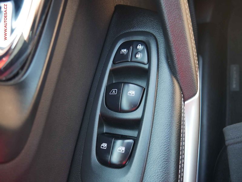 Renault Kadjar (2017) 1.5 CRDi, 1.maj,ČR, Klima - fotka 12 z 14