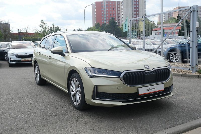 Škoda Superb - fotka 3 z 6