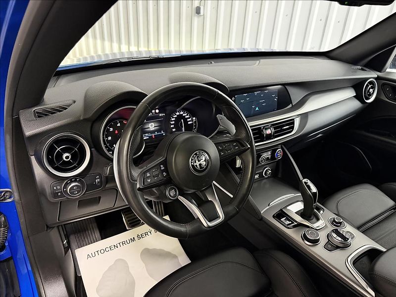 Alfa Romeo Stelvio VELOCE 154kW Q4 - fotka 15 z 44