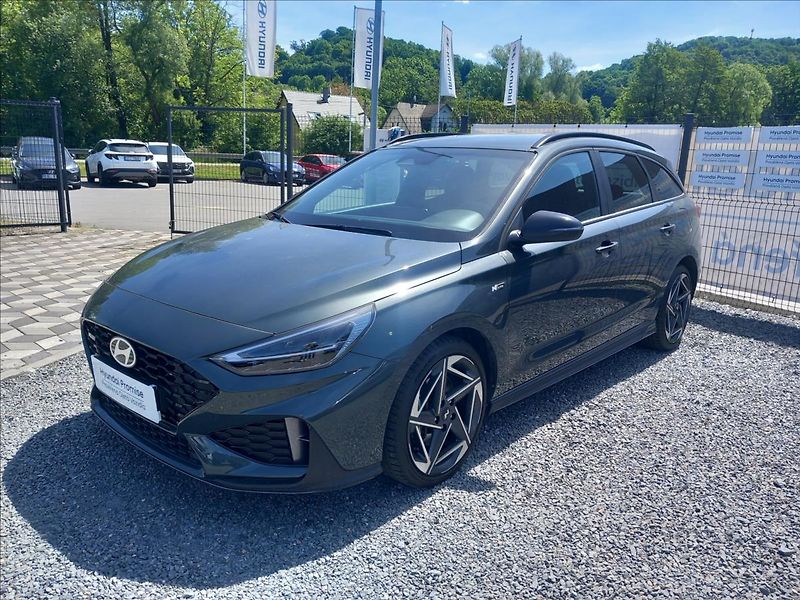 Hyundai i30 1,5 T-GDI MH MT N-LINE - fotka 3 z 24