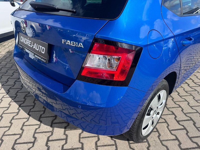 Škoda Fabia (2017) 1,2 TSI 66 KW 2. MAJ STK - fotka 11 z 49