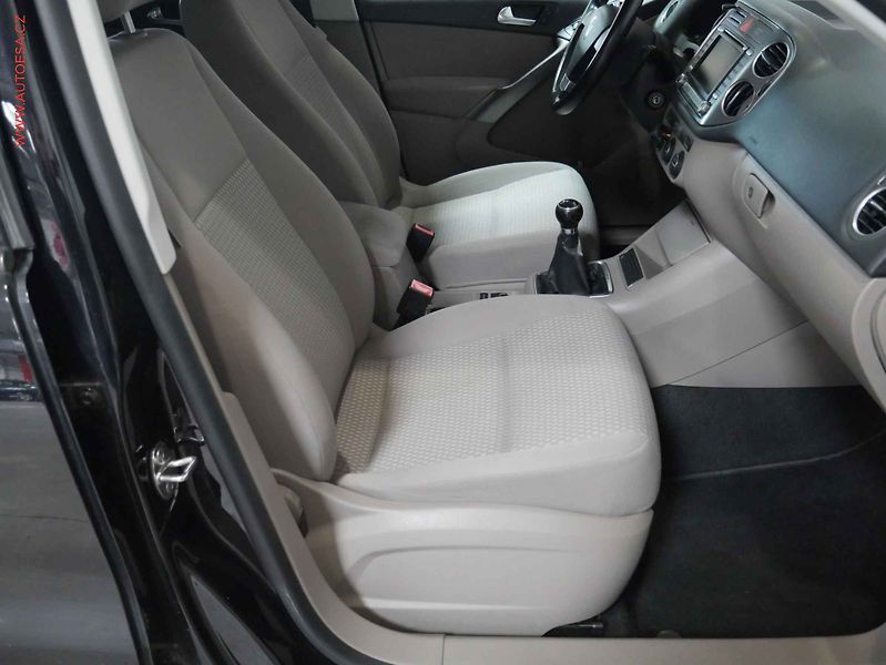 Volkswagen Tiguan (2008) 1.4 TSi 4x4, AC, tempo - fotka 12 z 19