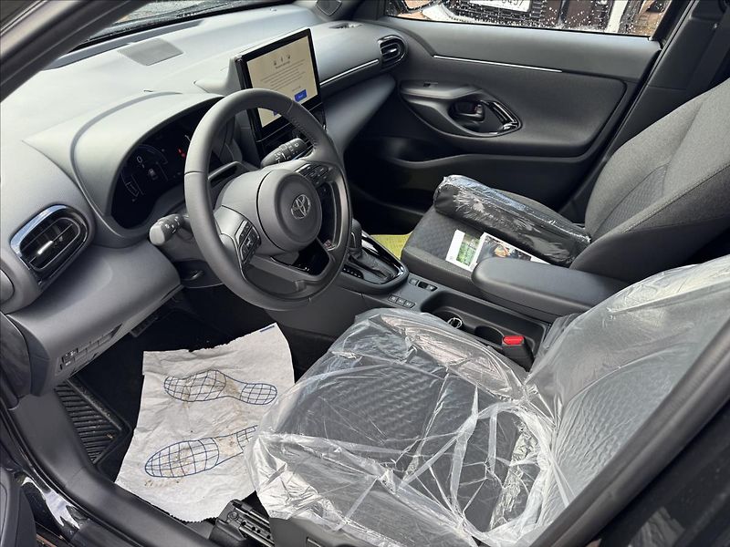 Toyota Yaris Cross (2026) 1,5 Style - fotka 10 z 12