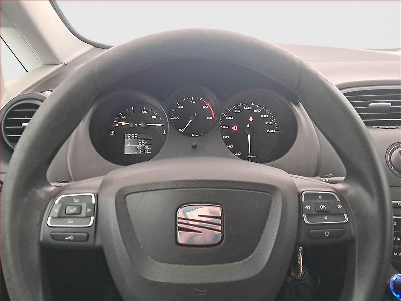 Seat Altea (2010) 1.9 TDI, 4X4, Tempomat - fotka 16 z 16