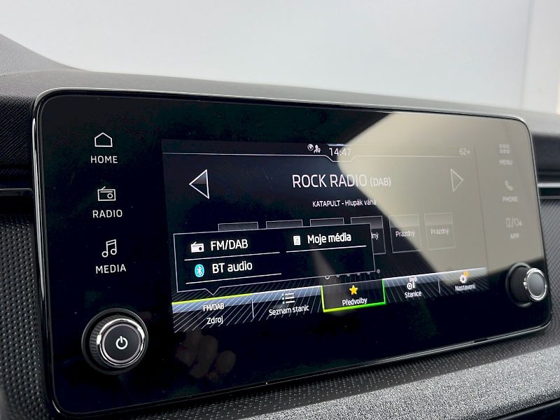 Škoda Scala (2025) 1.0TSI 85kW Selection - fotka 14 z 26