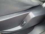 Ford S-MAX (2010) 2.0 TDCI, 120 kW, 7 míst - náhled 21