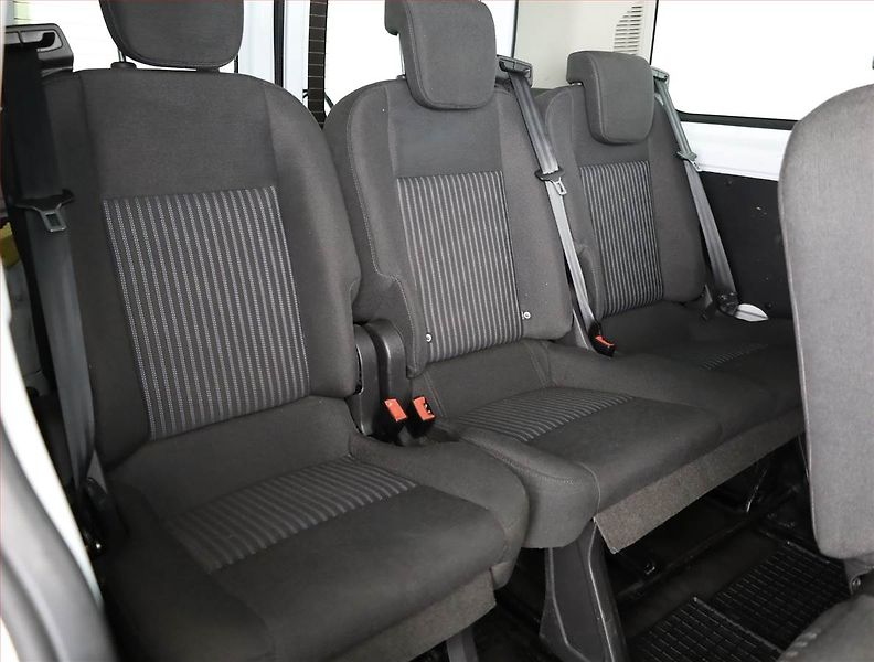 Ford Transit Custom (2015) Trend 2.2 TDCI, Bus, 9Míst - fotka 16 z 16