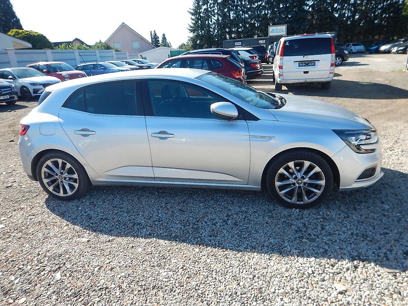 Renault Mégane 1.2 TCe, ČR, 97 kW - fotka 5 z 26