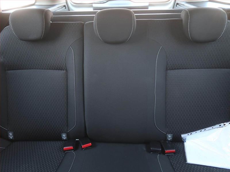 Dacia Logan (2017) 1.0 SCe, Serv.kniha - fotka 10 z 15