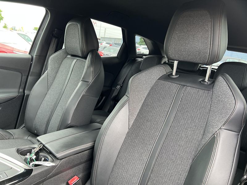Peugeot 3008 GT Line 1.5 HDi NAVI KLIMA ALU - fotka 11 z 45