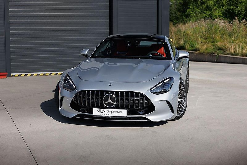 Mercedes-Benz AMG GT (2024) Coupe 63 V8 Biturbo 4Matic+  - fotka 14 z 45