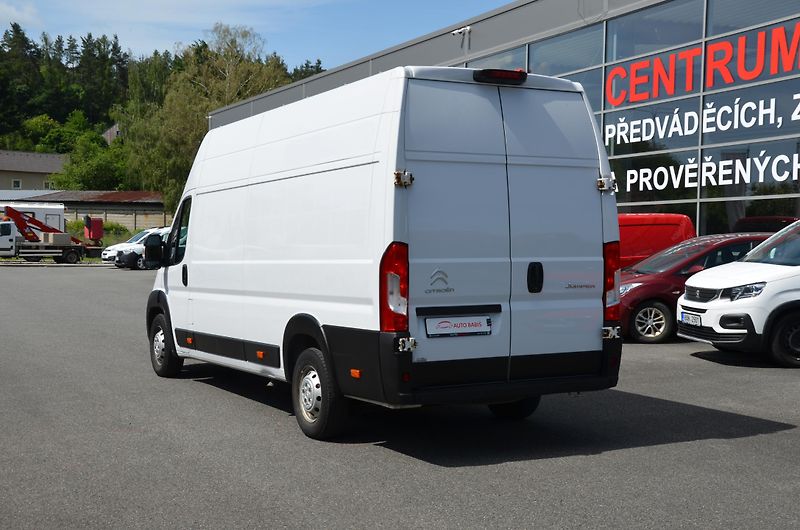 Citroën Jumper (2023) 4-35 L4H3 2.2HDi 165k TOP - fotka 4 z 13