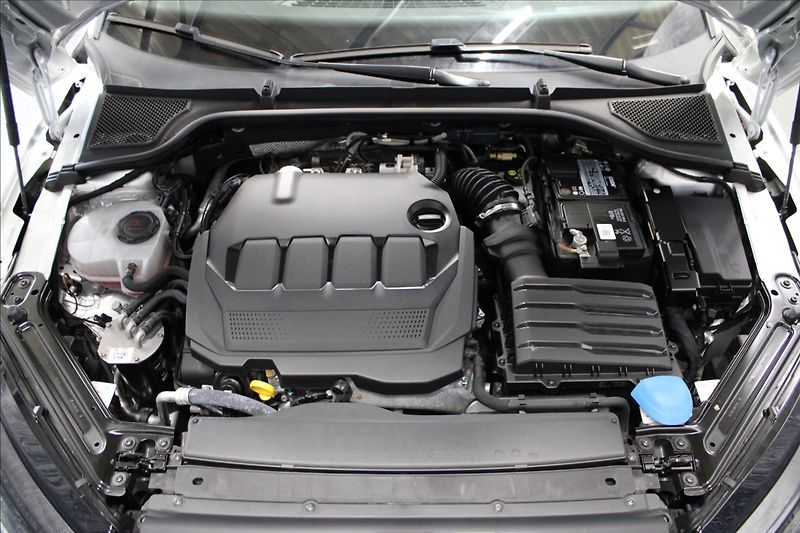 Škoda Octavia 2,0 TDI Ambition 1.majitel CZ - fotka 6 z 35