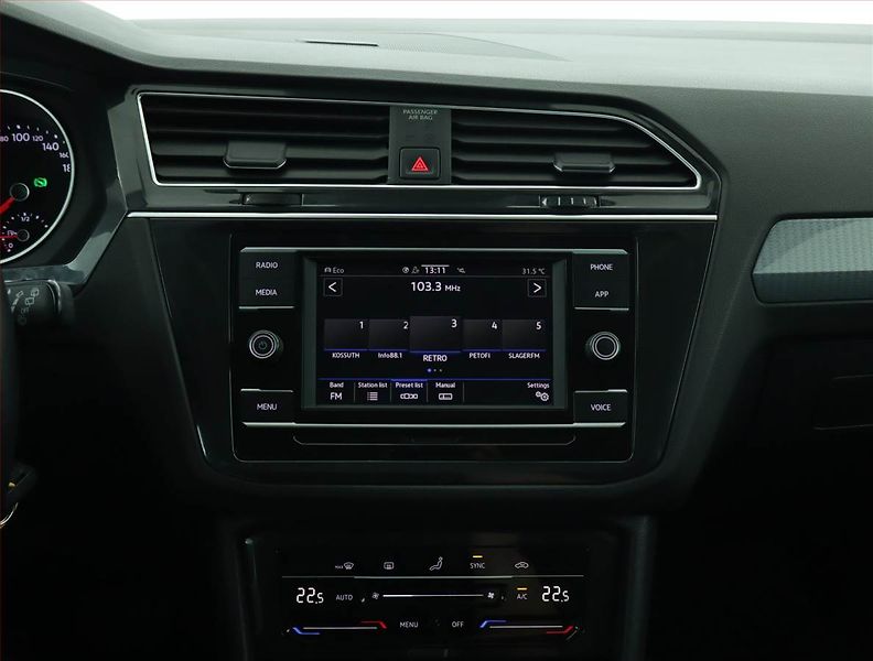 Volkswagen Tiguan (2022) Life 2.0 TDI - fotka 12 z 16