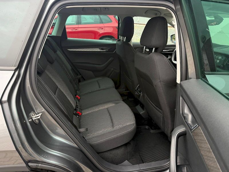 Škoda Karoq (2023) 1.5 TSI 110 kW DSG Style - fotka 22 z 25