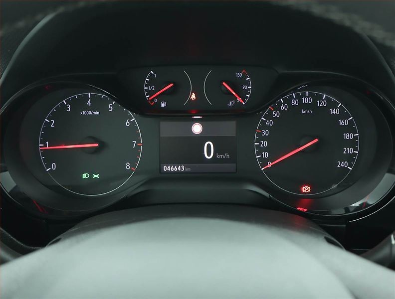 Opel Corsa (2023) 1.2 Turbo, Navi, Tempomat - fotka 11 z 15