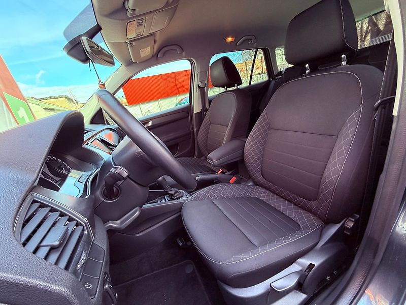 Škoda Fabia 1.0 TSi Style DSG, Navi, TOP - fotka 15 z 29