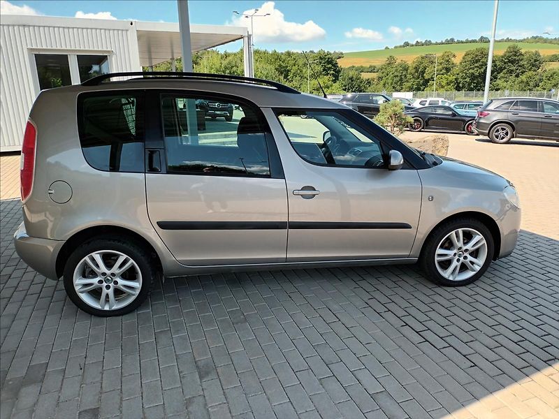 Škoda Roomster 1,4 16V,63KW,KLIMA,ALU KOLA - fotka 4 z 43