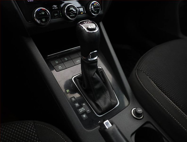 Škoda Octavia (2019) Scout 2.0 TDI, 4X4, Automat - fotka 11 z 20