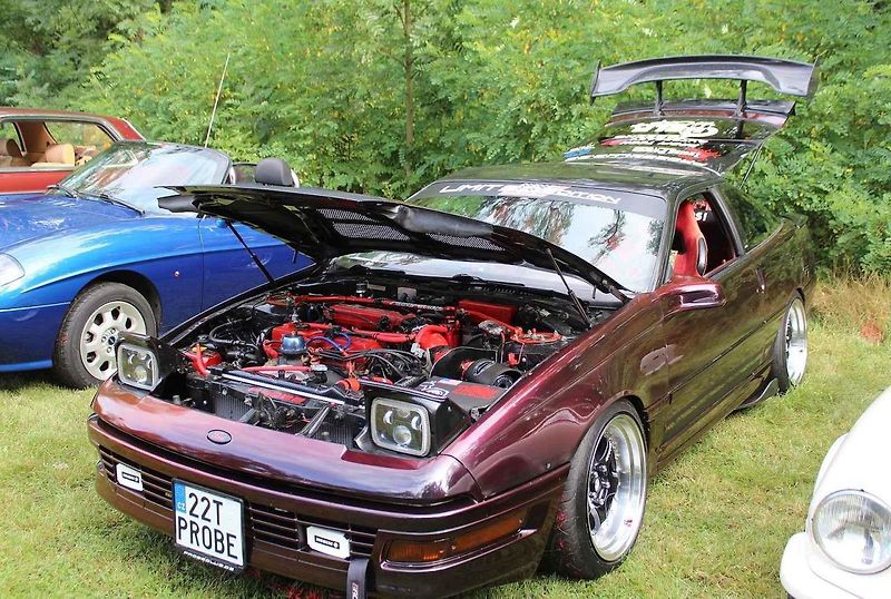 V Libořicích u Žatce se uskutečnil v pořadí třetí sraz historických vozidel. Ford Mustang nemohl chybět.