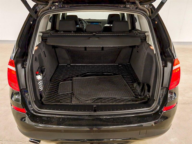 BMW X3 (2016) 2.0 D 140 kW XDRIVE - fotka 25 z 28