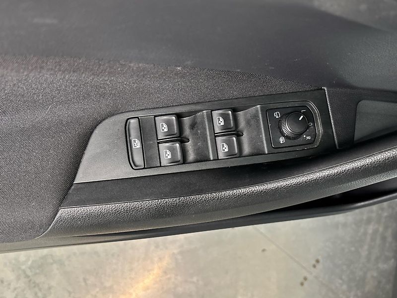 Škoda Kamiq Monte Carlo DSG - fotka 21 z 32