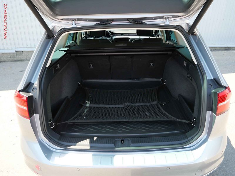 Volkswagen Passat (2018) 2.0 TDi, DSG - fotka 7 z 23