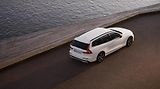 Volvo V60 (2026) B4 PLUS DARK AUT - náhled 10