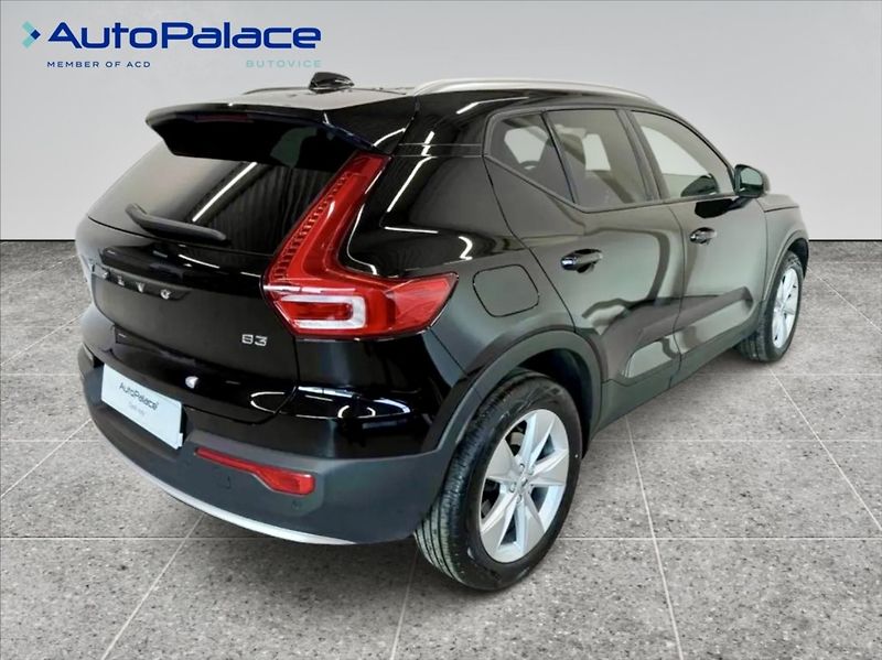Volvo XC40 2,0 B3 Core Blis,Bezklíč - fotka 4 z 17
