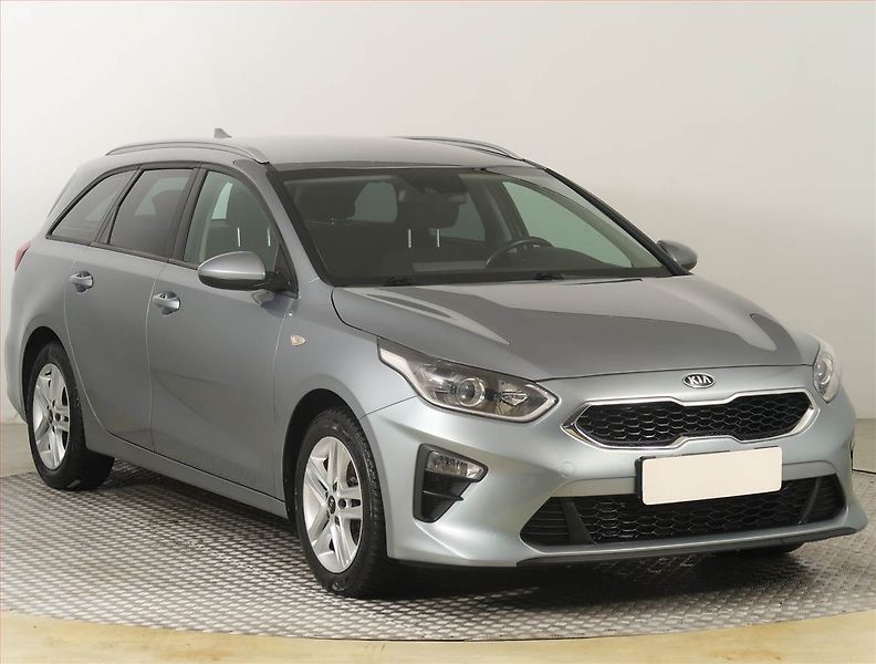 Kia Ceed (2021) Spin 1.5 T-GDI, ČR,1.maj - fotografie inzerátu