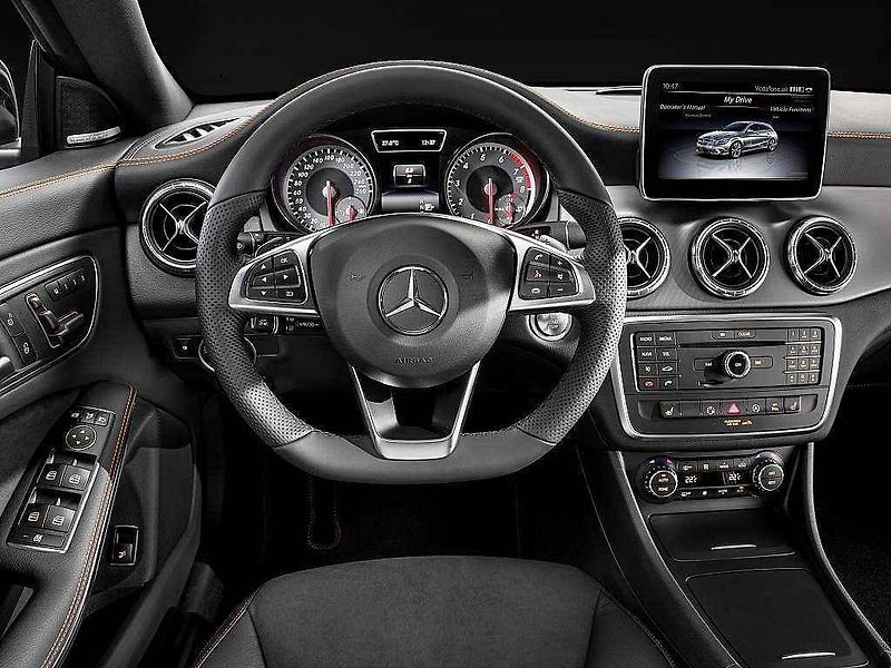 Mercedes-Benz CLA 45 AMG Shooting Brake.