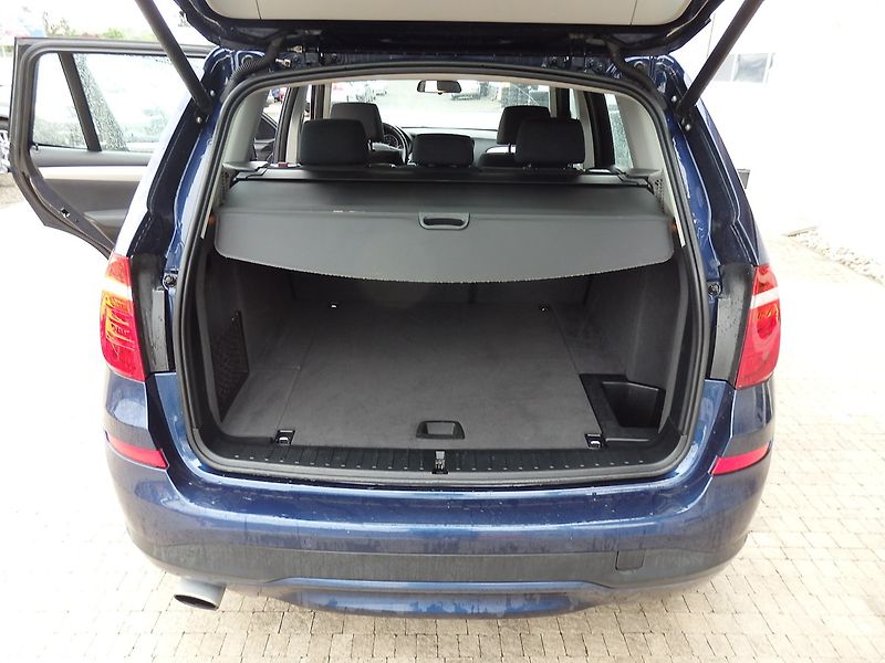 BMW X3 xDrive 20i NAVIGACE, 8x AIRBAG - fotka 8 z 16