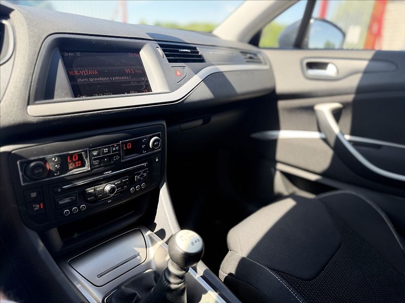 Citroën C5 2,0 HDI 103kW NOVÉ ROZVODY - fotka 12 z 28