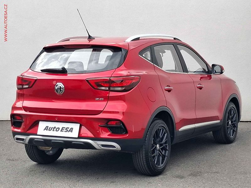 MG ZS (2023) 1.5i, 1.maj,ČR, LED, AC - fotka 4 z 19