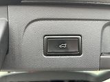 Volkswagen Touran (2016) 2.0 TDI 110 KW DSG  - náhled 19