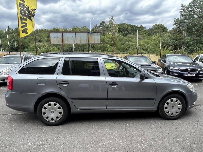 Škoda Octavia 2.0 TDI Champion Ambition Comb - fotka 5 z 30