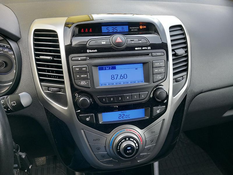 Hyundai ix20 (2014) 1,4CRDi SERVISKA VYHŘ.SEDADLA - fotka 27 z 43