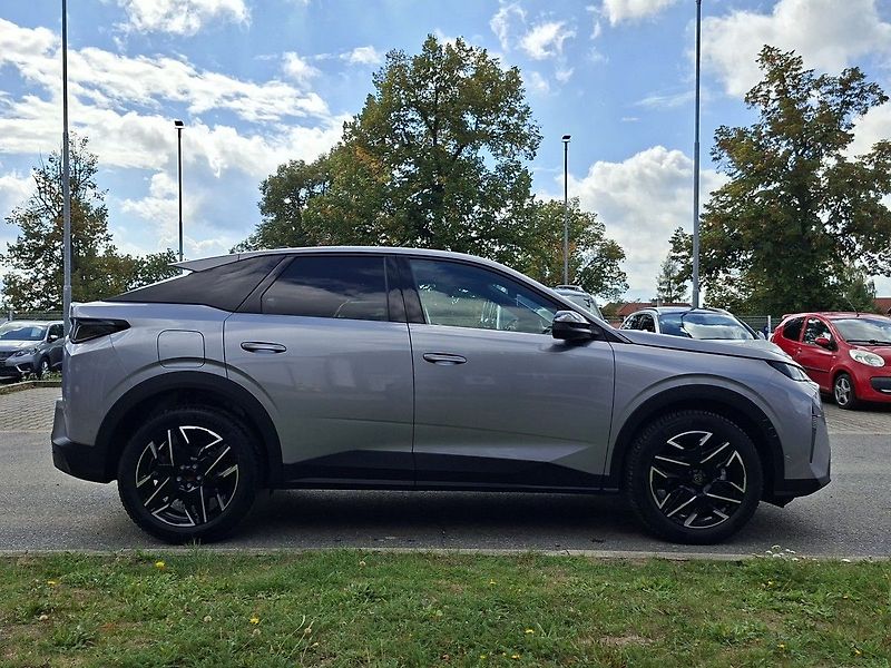 Peugeot 3008 ALLURE HYBRID 145k e-DCS6 - fotka 9 z 29