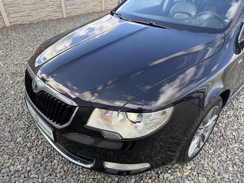 Škoda Superb 2.0TDi 170PS 6R 4x4 0% KOROZE! - fotka 79 z 157